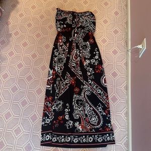 Maxi White House black market Dress Y2K print